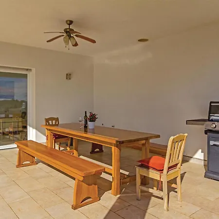 Holiday home Beautiful In With Kitchen *